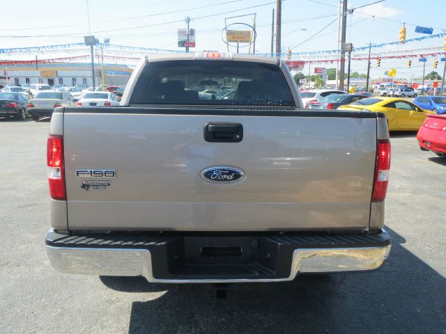 Ford F150 2004 photo 2