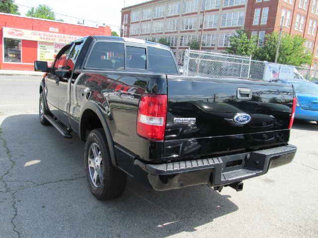 Ford F150 2004 photo 2