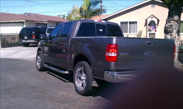 Ford F150 2004 photo 2