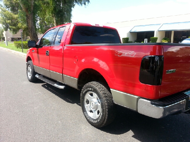 Ford F150 2004 photo 2