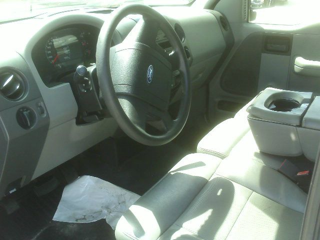 Ford F150 2004 photo 2