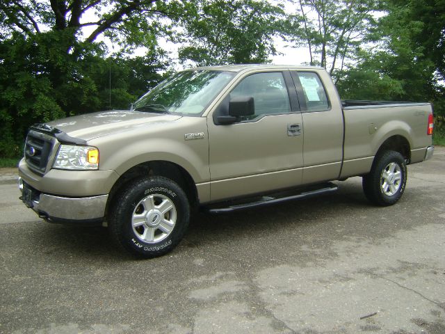 Ford F150 2004 photo 2