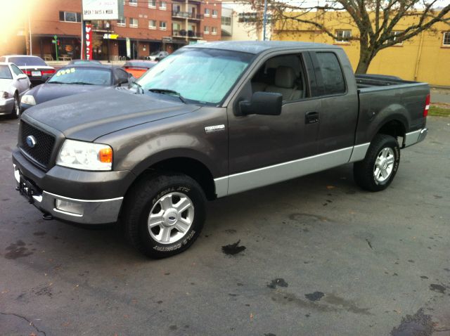 Ford F150 2004 photo 2