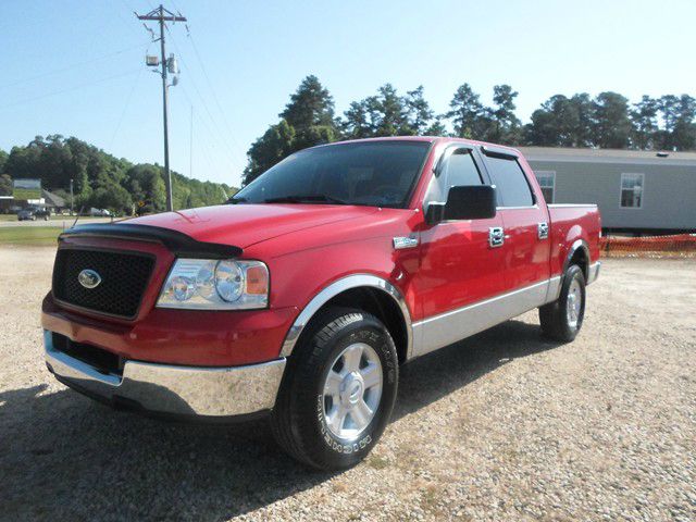 Ford F150 SL Short Bed 2WD Pickup Truck