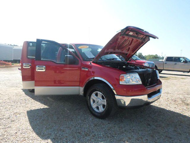 Ford F150 2004 photo 2