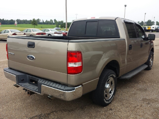 Ford F150 2004 photo 2