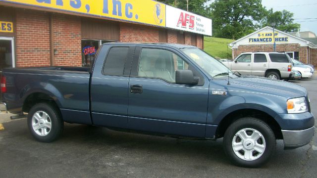 Ford F150 XLT Supercrew Short Bed 2WD Pickup Truck