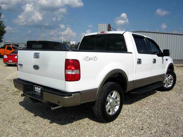 Ford F150 XLT Supercrew Short Bed 2WD Pickup Truck