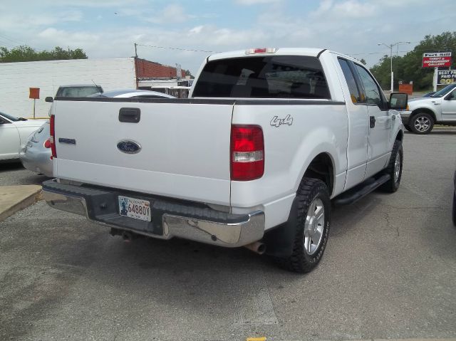 Ford F150 2004 photo 2