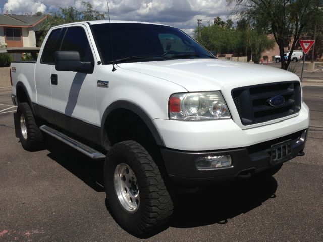 Ford F150 XLT Supercrew Short Bed 2WD Pickup Truck