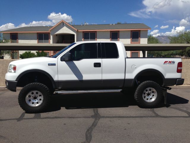 Ford F150 2004 photo 2