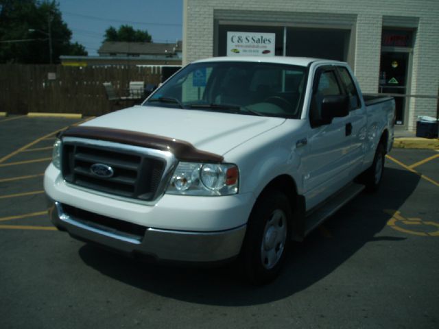 Ford F150 2004 photo 2