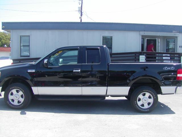 Ford F150 2004 photo 2