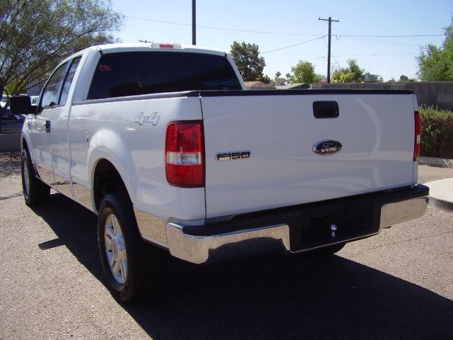 Ford F150 XL 2WD Reg Cab Pickup Truck