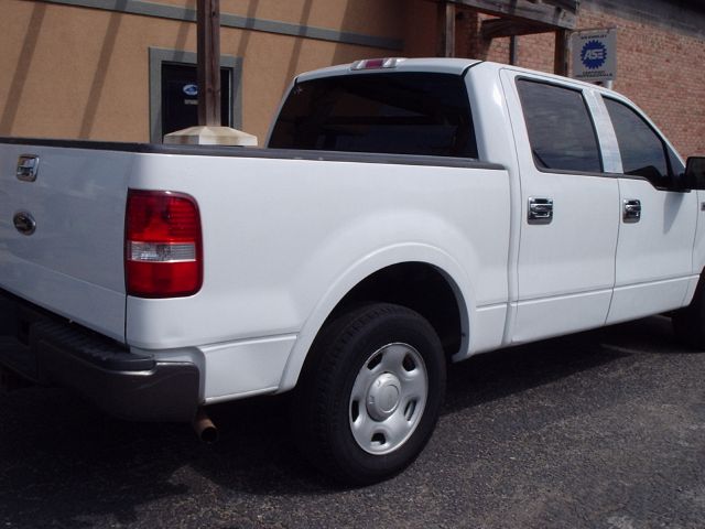 Ford F150 2005 photo 2