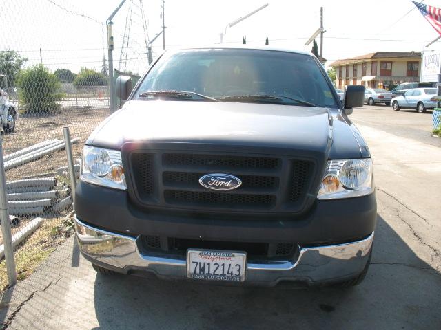 Ford F150 4WD XLT Pickup