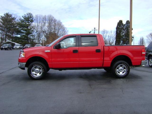 Ford F150 LS 4x4 Truck Pickup