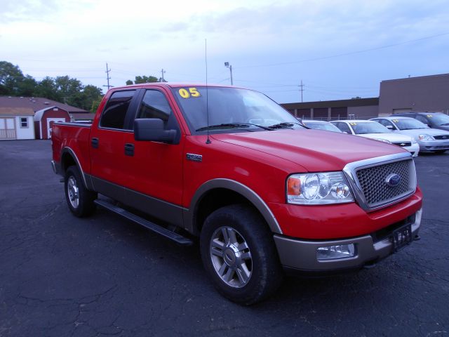 Ford F150 XLT Supercrew Short Bed 2WD Pickup Truck