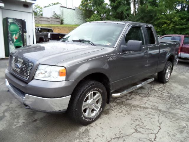 Ford F150 XL 2WD Reg Cab Pickup Truck