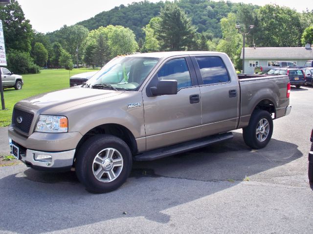 Ford F150 2500 SL Pickup Truck