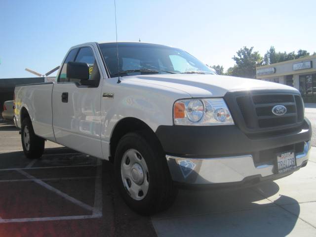 Ford F150 4WD XLT Pickup