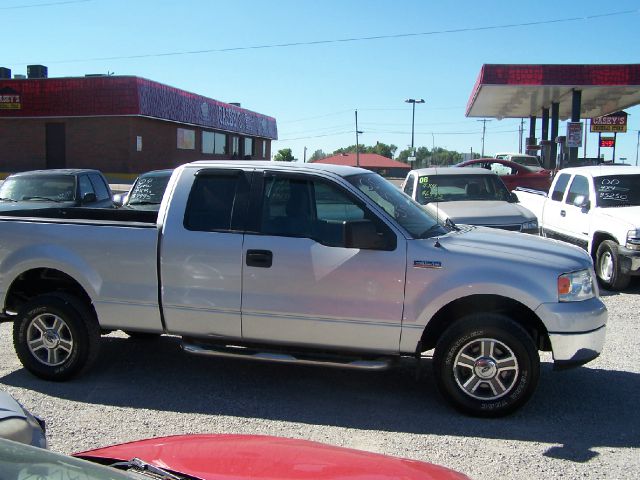 Ford F150 2005 photo 2