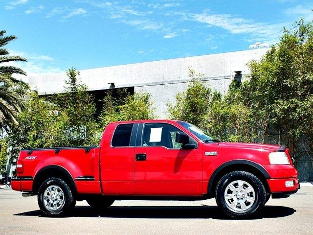 Ford F150 DUMP 4X4 Pickup Truck