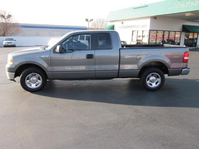 Ford F150 2005 photo 2