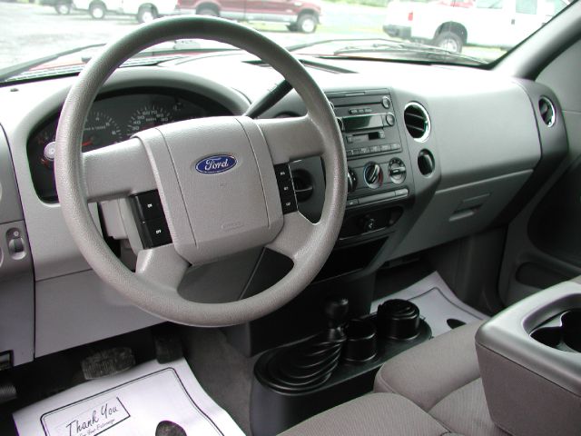 Ford F150 2005 photo 2