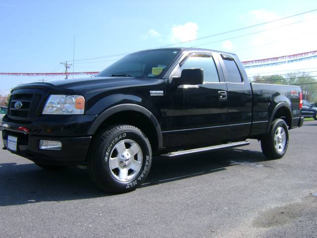 Ford F150 EXT CAB 4WD 143.5wb Pickup