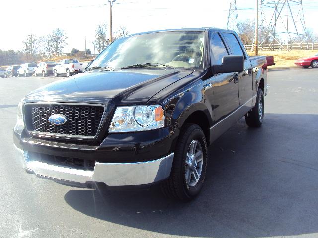 Ford F150 Grand Touring 2WD Pickup