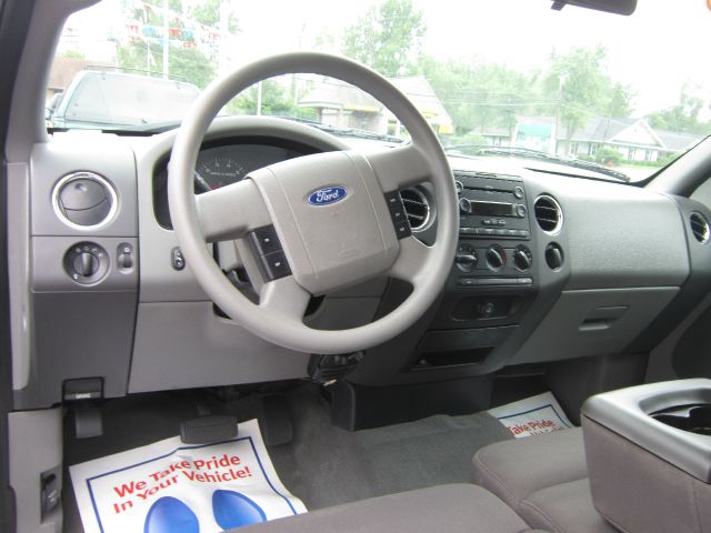 Ford F150 2005 photo 1