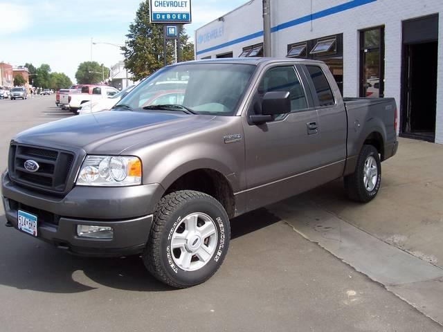 Ford F150 Reg Cab 137 WB, 60.0 CA DR Pickup