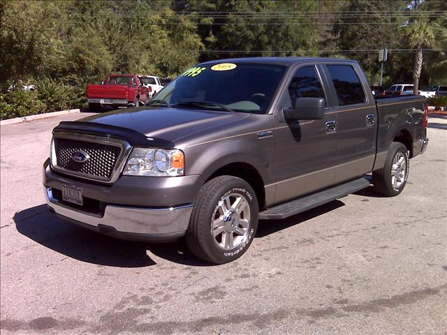 Ford F150 LT2 Crew Cab Pickup