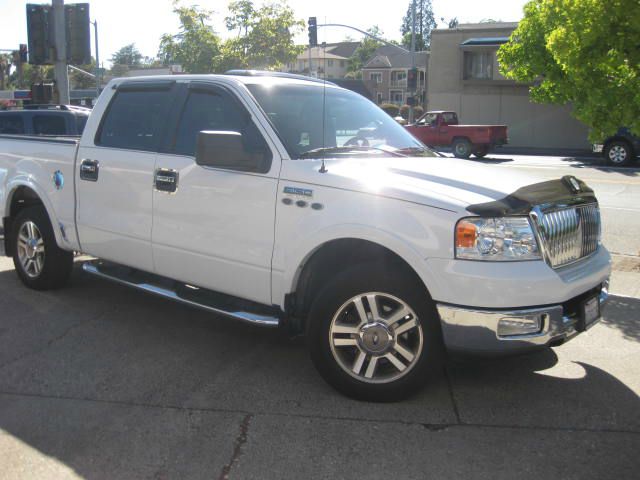 Ford F150 2005 photo 2