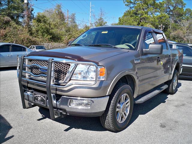 Ford F150 LS 4x4 Truck Pickup