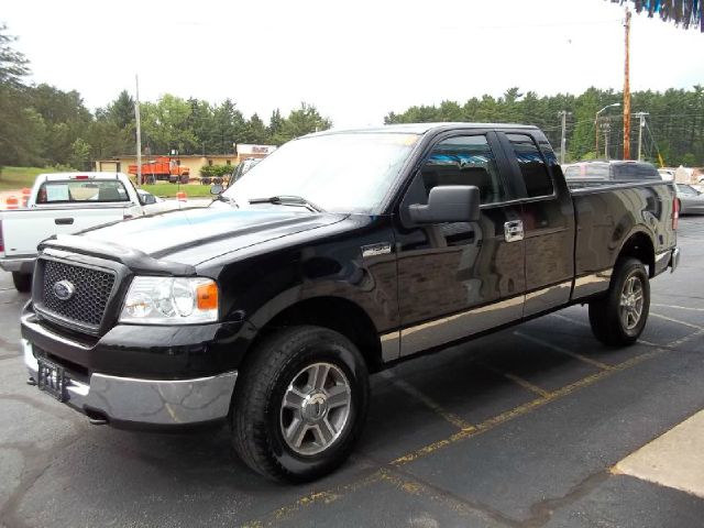 Ford F150 XL 2WD Reg Cab Pickup Truck