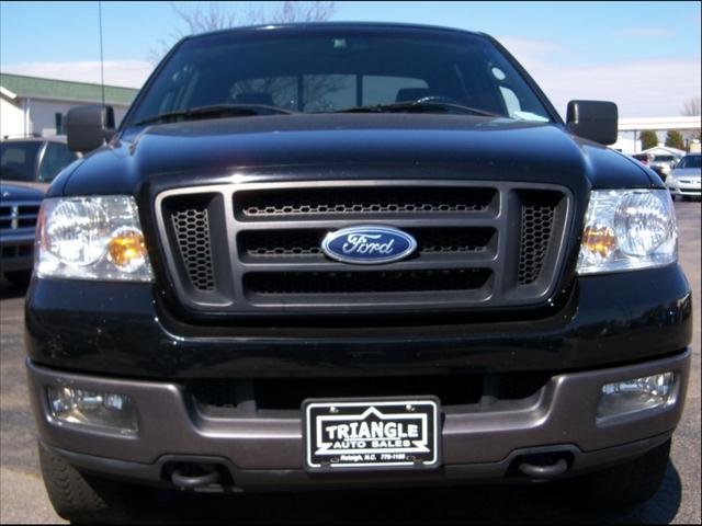 Ford F150 LS 4x4 Truck Pickup