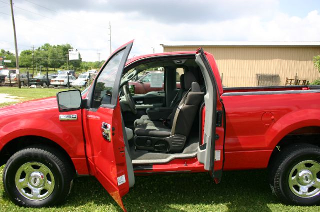 Ford F150 SL 4x4 Regular Cab Pickup Truck