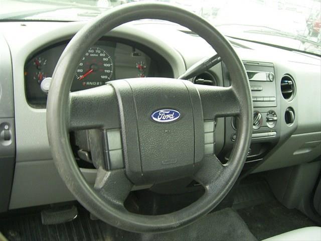 Ford F150 2005 photo 2