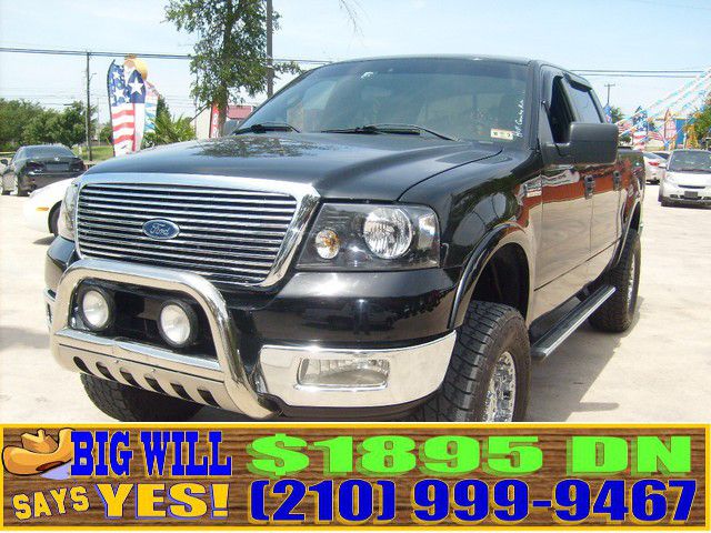 Ford F150 XLT Supercrew Short Bed 2WD Pickup Truck