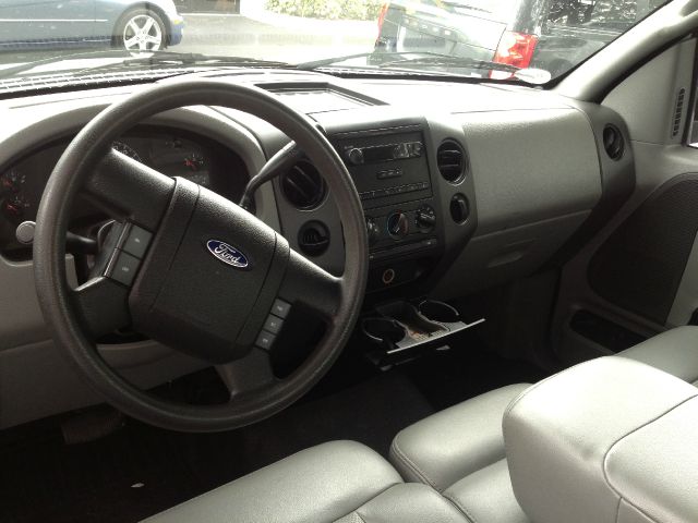 Ford F150 2006 photo 2