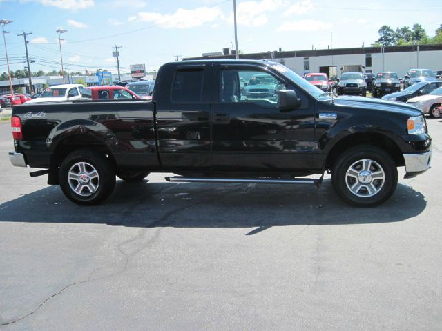 Ford F150 XL 2WD Reg Cab Pickup Truck