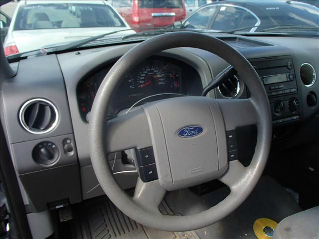 Ford F150 2006 photo 2