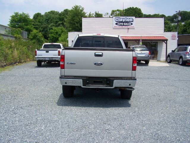 Ford F150 XLT Supercrew Short Bed 2WD Pickup Truck