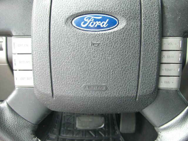 Ford F150 2006 photo 19