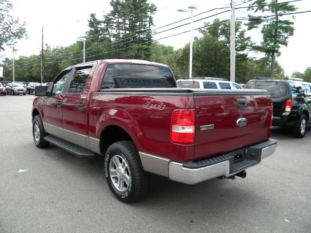 Ford F150 2500 SL Crew Cab Pickup