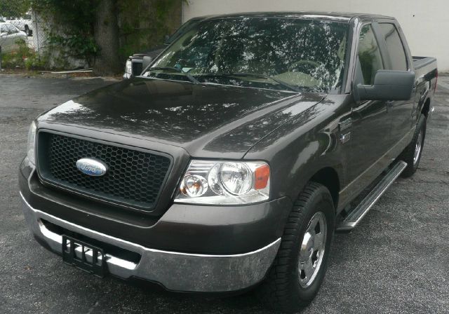 Ford F150 2006 photo 2