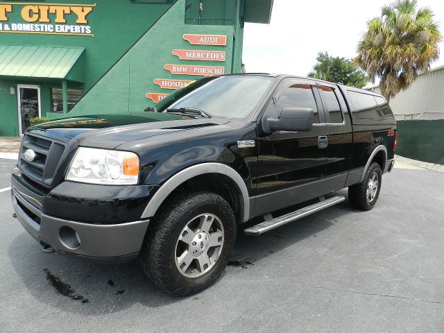 Ford F150 2006 photo 2