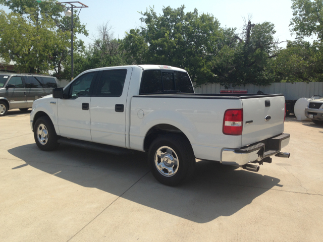 Ford F150 SL Short Bed 2WD Pickup Truck